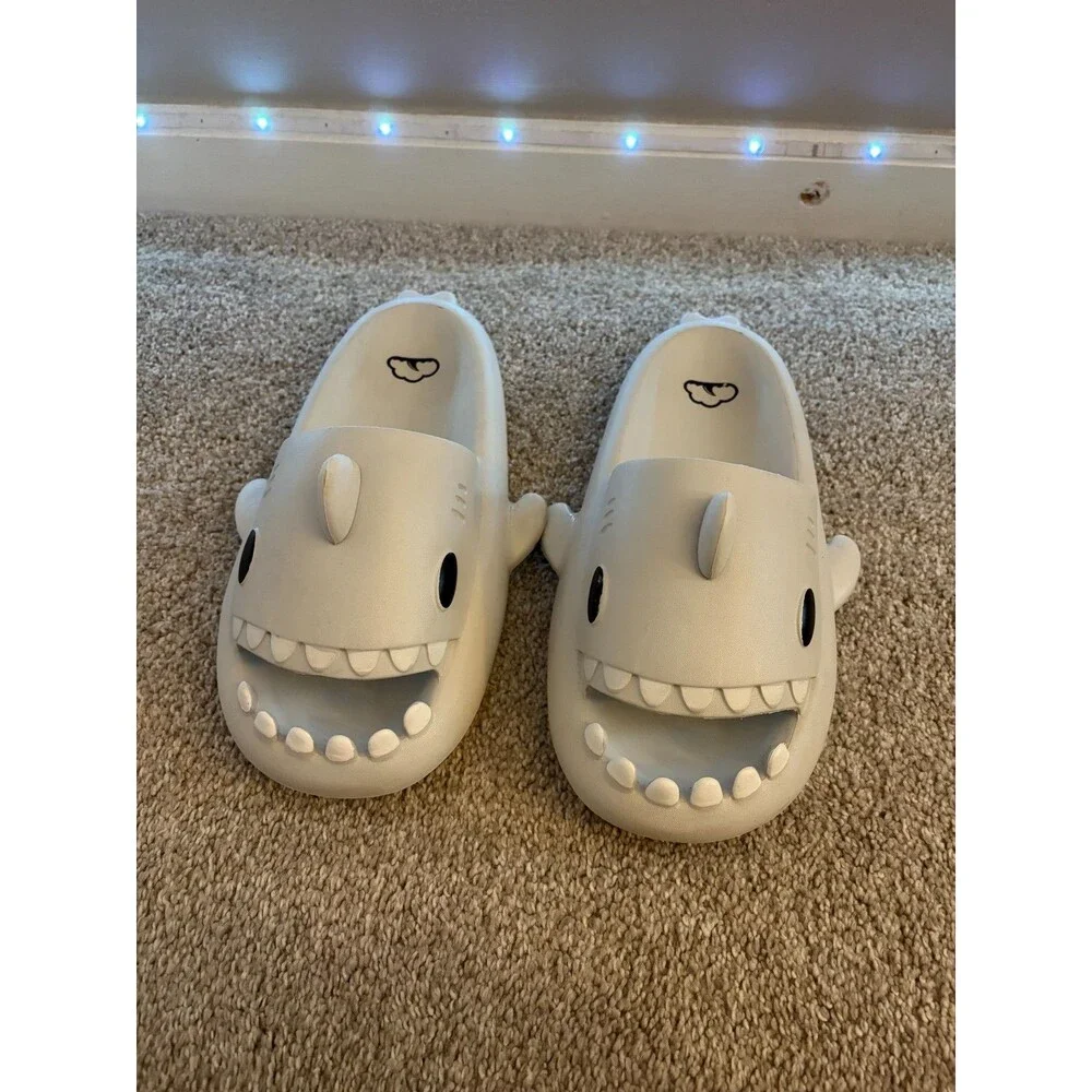 Official Cloud Sharks Slides Off-White Men 10-11 Glow Anglerfish Fin Mod